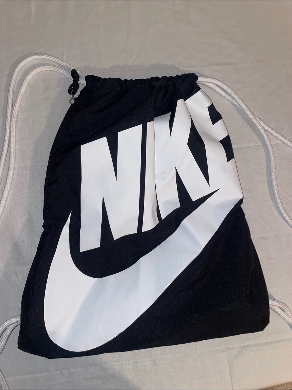 Nike DrawstringBack Pack with side Zip pocket